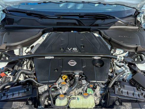 Used 2024 Nissan Z Performance w/ Floor Mat Package RWD image 35