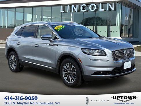 Certified 2022 Lincoln Nautilus AWD w/ Premium Package image 1