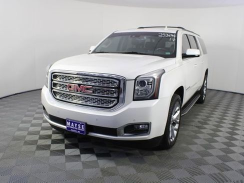 Used 2017 GMC Yukon XL SLT w/ Enhanced Security Package image 27