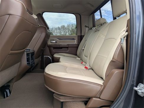 Used 2020 RAM 3500 Laramie image 16