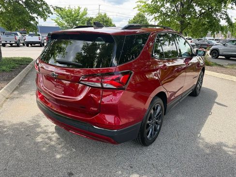 Used 2023 Chevrolet Equinox RS w/ RS Leather Package AWD/4WD image 5