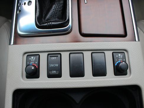 Used 2008 INFINITI M35 x w/ Technology Pkg image 33