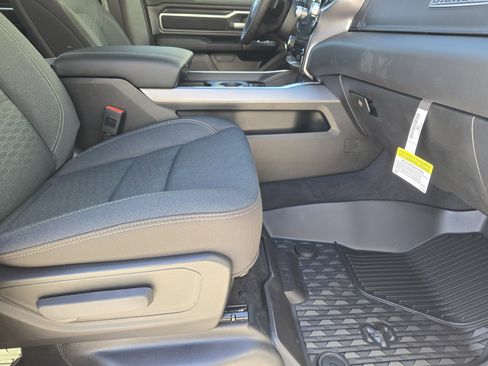 New 2026 RAM 1500 Big Horn AWD/4WD image 12