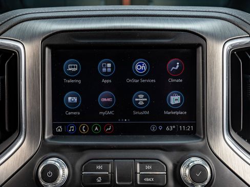 Used 2021 GMC Sierra 2500 Denali w/ Denali Black Diamond Edition image 25