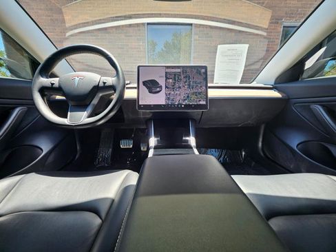 Used 2019 Tesla Model 3 Long Range RWD image 37