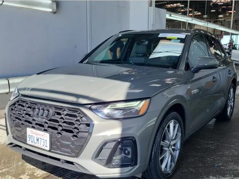 Used 2023 Audi Q5 e Premium Plus w/ Premium Plus Package image 1