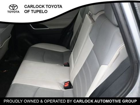 Used 2019 Toyota RAV4 XLE Premium image 20