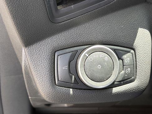 Used 2019 Ford Escape S FWD image 17