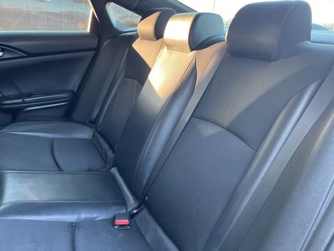 Used 2021 Honda Civic Sport image 9