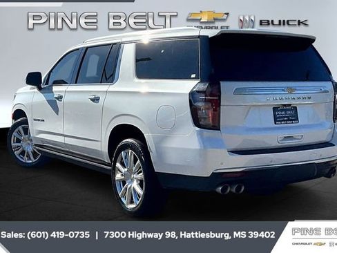 Certified 2022 Chevrolet Suburban High Country image 2