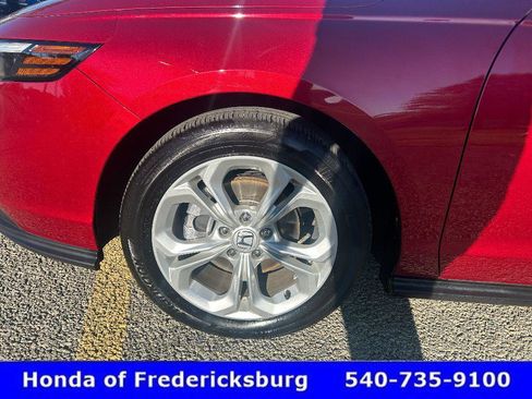 Used 2024 Honda Accord LX image 17
