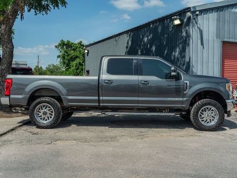 Used 2018 Ford F350 Lariat w/ Lariat Ultimate Package AWD/4WD image 7