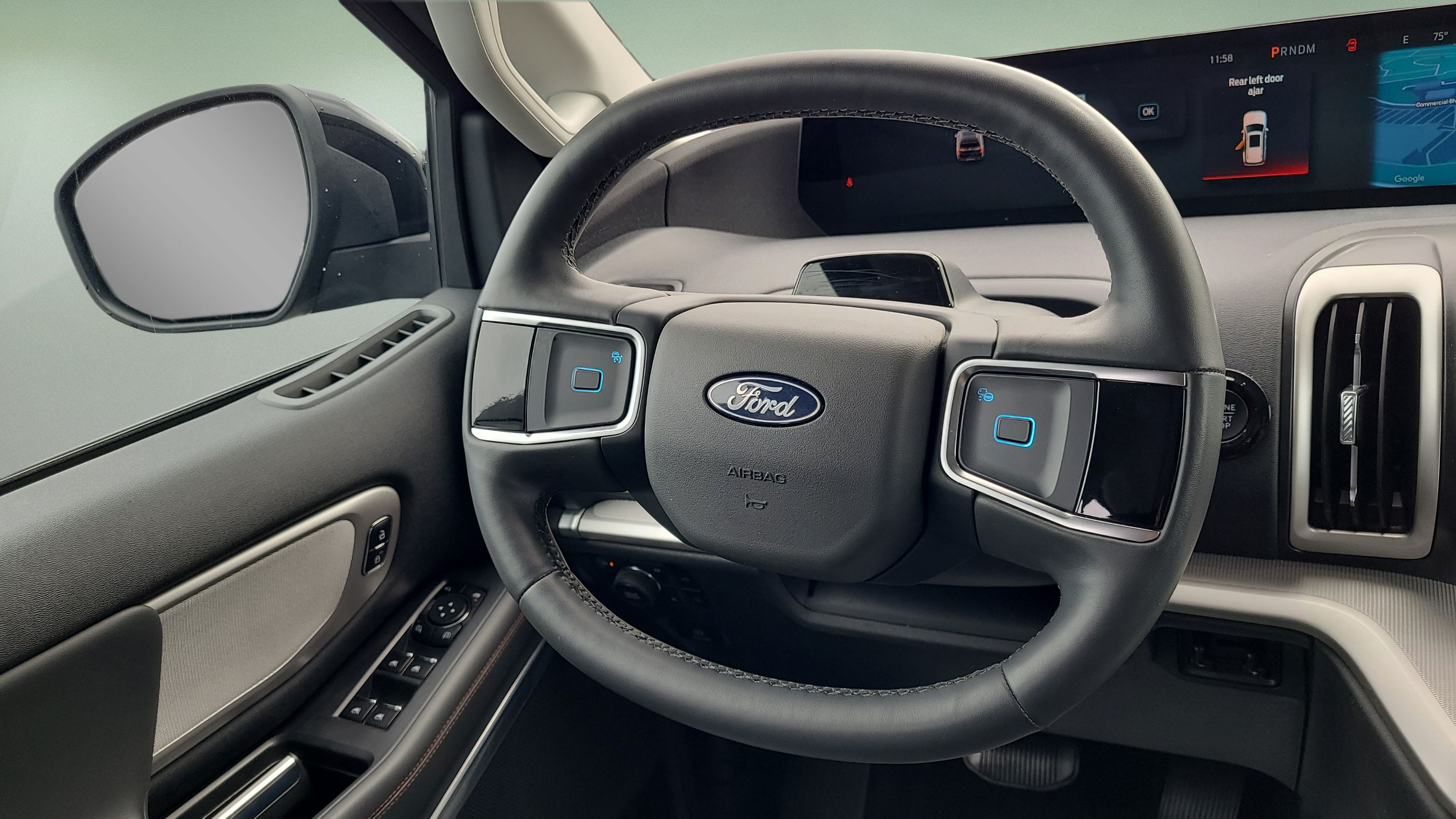 Certified 2025 Ford Expedition Active AWD/4WD image 12