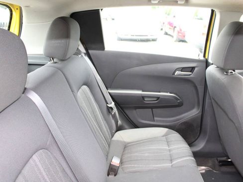 Used 2016 Chevrolet Sonic LT w/ LT Promotional Package FWD image 17