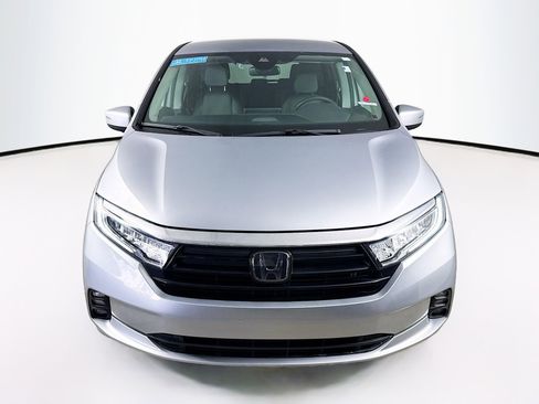 Used 2021 Honda Odyssey EX image 3