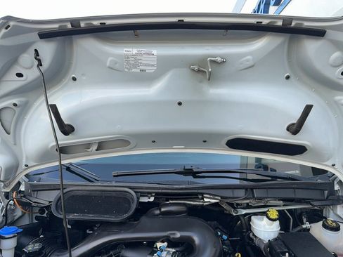 Used 2018 Ford Transit 250 148 Medium Roof RWD image 23