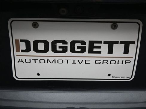 Used 2021 Chevrolet Suburban Premier w/ Premium Package image 23