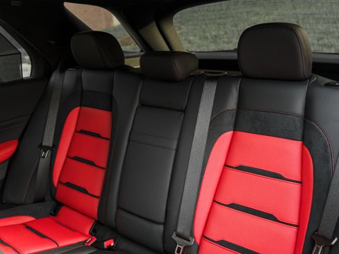 Used 2025 Mercedes-Benz GLE 63 AMG S image 25