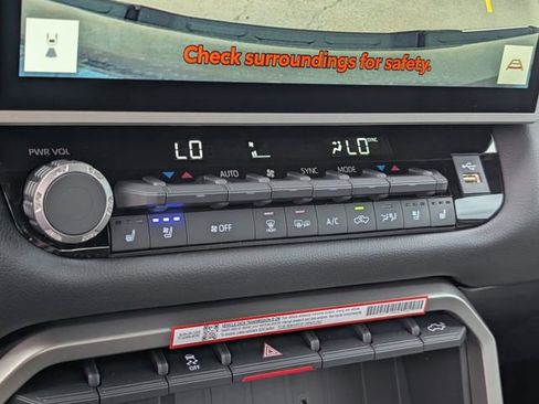New 2026 Toyota Tundra Limited AWD/4WD image 13