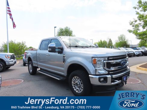 Used 2022 Ford F250 XLT w/ XLT Premium Package AWD/4WD image 1