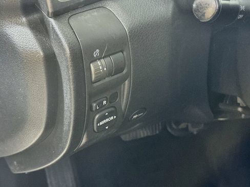Used 2011 Subaru Forester 2.5X AWD/4WD image 10