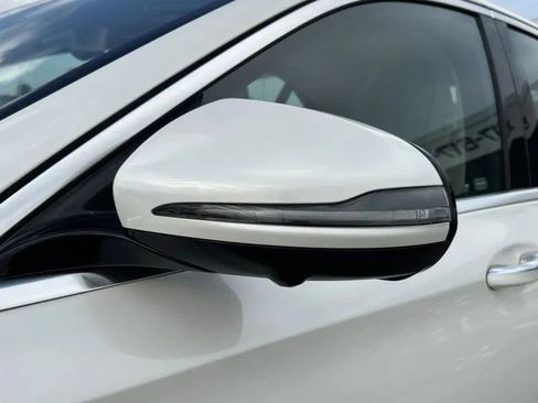 Used 2017 Mercedes-Benz E 300 image 10