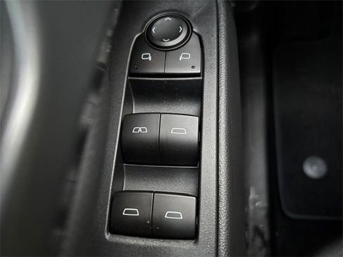 New 2026 Chevrolet Equinox EV RS image 15