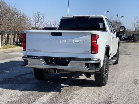 Used 2024 Chevrolet Silverado 2500 LTZ w/ LTZ Convenience Package image 7