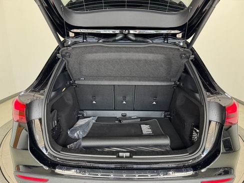 New 2025 Mercedes-Benz GLA 250 image 8