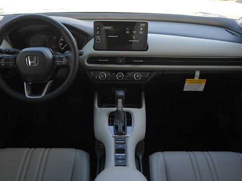 Used 2027 Honda HR-V EX-L image 10