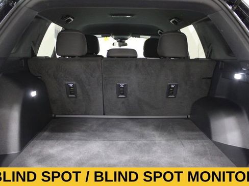 Used 2025 Chevrolet Equinox LT image 16