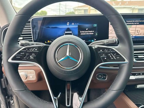 New 2026 Mercedes-Benz GLE 350 4MATIC image 10