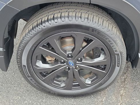 Used 2023 Subaru Forester Sport image 7