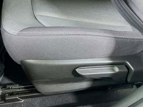 Certified 2024 Subaru Crosstrek 2.0i image 16