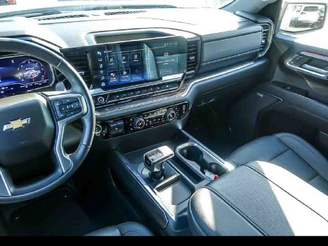 Certified 2023 Chevrolet Silverado 1500 LTZ AWD/4WD image 15