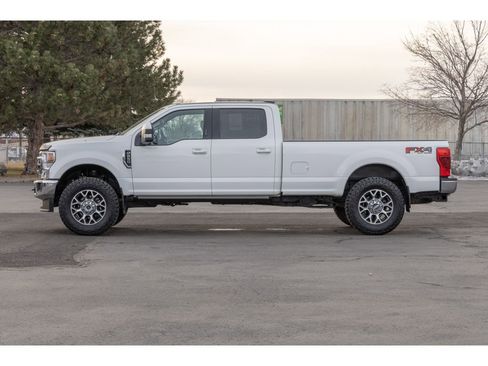Used 2022 Ford F250 Lariat w/ Lariat Value Package image 6