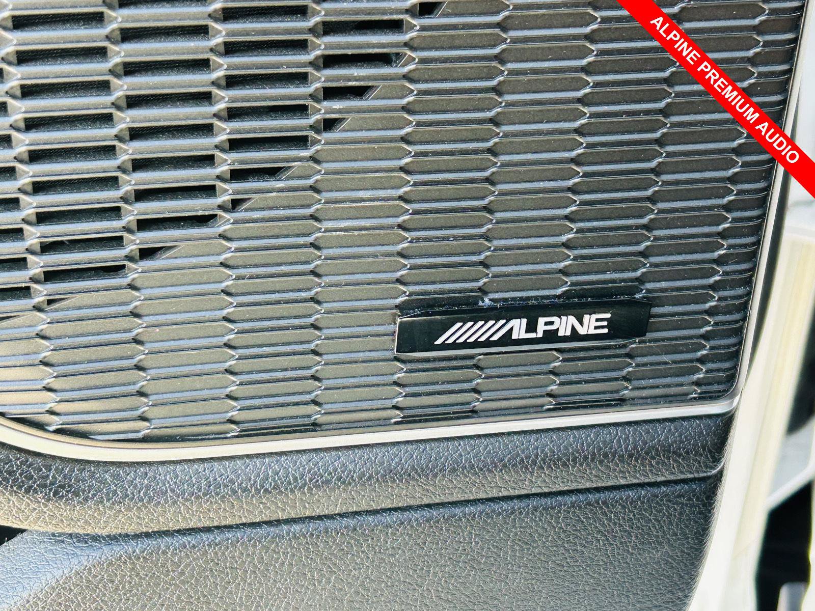 Used 2023 Jeep Grand Cherokee L Limited w/ Luxury Tech Group II AWD/4WD image 5
