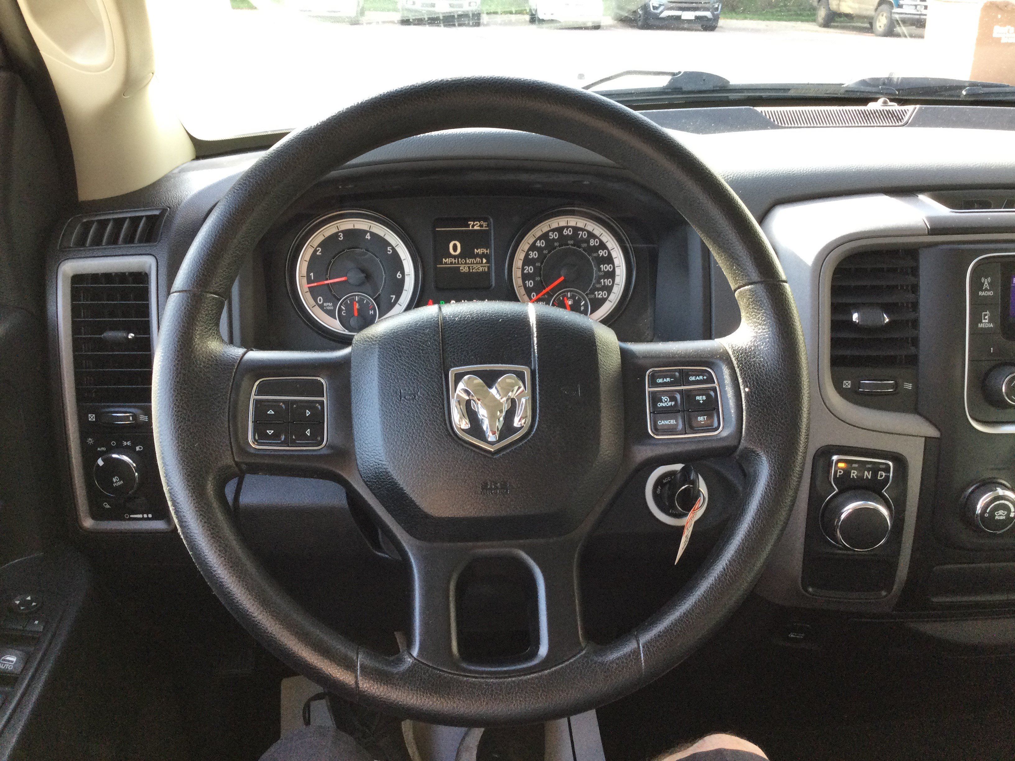 Used 2016 RAM 1500 ST RWD image 10