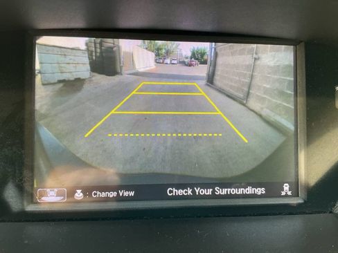 Used 2017 Acura MDX SH-AWD w/ Technology Package image 16