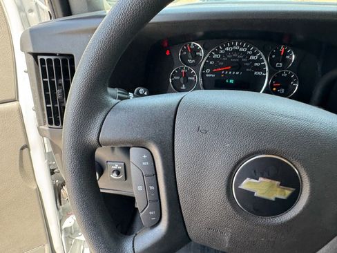 New 2024 Chevrolet Express 3500 w/ Power Convenience Package image 15