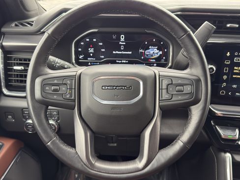 Used 2025 GMC Sierra 2500 Denali Ultimate image 37