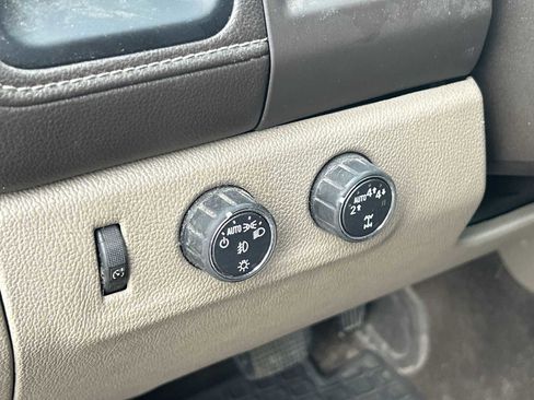 Used 2017 GMC Canyon SLE image 17