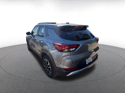 Used 2025 Chevrolet TrailBlazer LT image 4