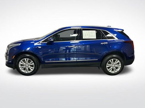 Certified 2023 Cadillac XT5 Luxury FWD image 2