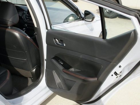 Used 2024 Nissan Altima 2.5 SR image 28