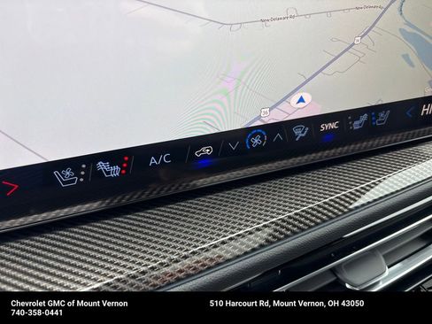 New 2026 Chevrolet Traverse High Country w/ LPO, Floor Liner Package AWD/4WD image 34