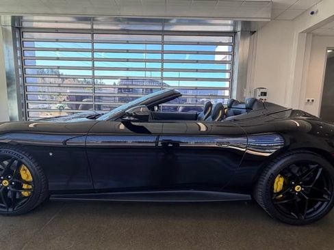 Used 2025 Ferrari Roma Spider RWD image 4