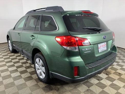 Used 2010 Subaru Outback 2.5i Premium image 7