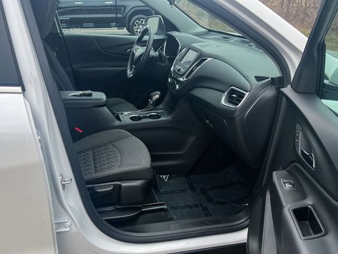 Certified 2024 Chevrolet Equinox LT AWD/4WD image 10