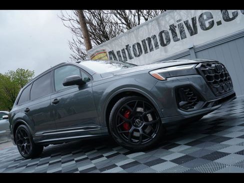 Used 2025 Audi SQ7 Premium Plus AWD/4WD image 1
